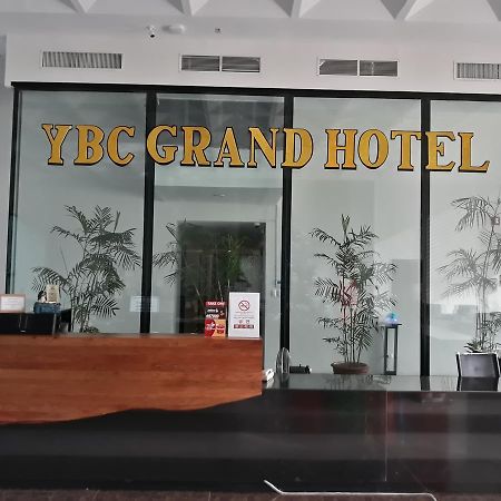 Ybc Grand Hotel Olongapo Zewnętrze zdjęcie