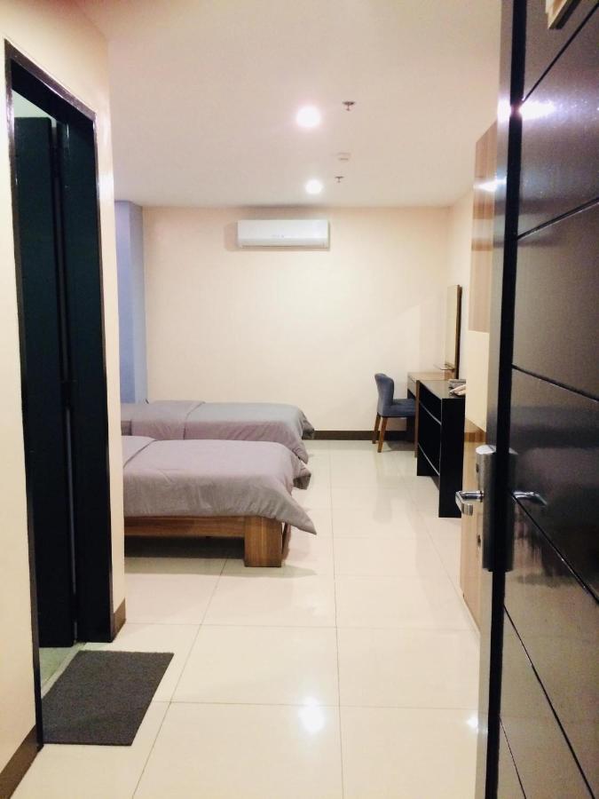 Ybc Grand Hotel Olongapo Zewnętrze zdjęcie