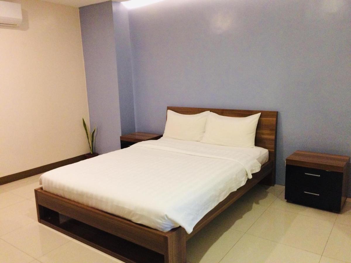 Ybc Grand Hotel Olongapo Zewnętrze zdjęcie