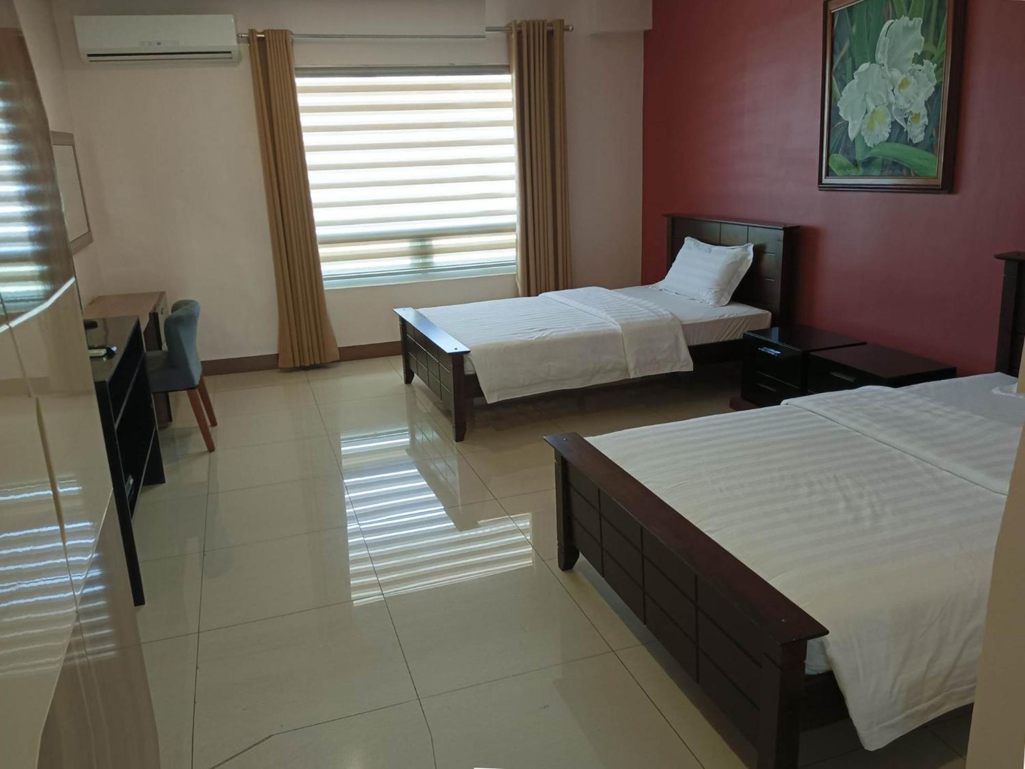 Ybc Grand Hotel Olongapo Zewnętrze zdjęcie